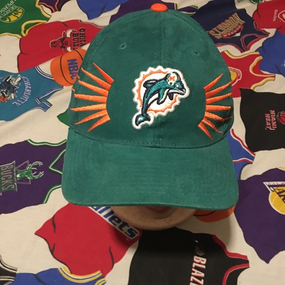 STARTER Other - Vintage STARTER Miami Dolphins strapback hat